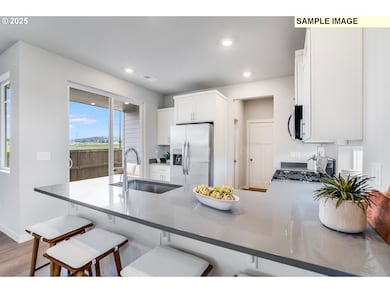 7381 SE Deline St, Hillsboro, OR 97123 - photo 4