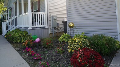 6276 Bear Ridge Rd, Lockport, NY 14094 - photo 4