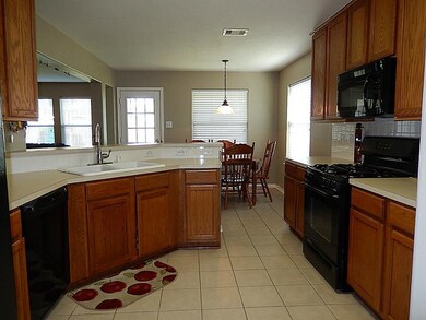 3711 Burwood Ct, Pearland, TX 77584 - photo 6