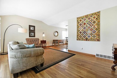 480 Bernhard Rd, Columbus, OH 43213 - photo 6