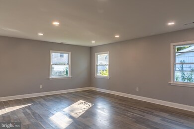 25 Bucknell Ln, Willingboro, NJ 08046 - photo 4