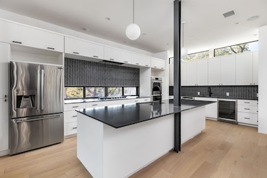 1603 Chelsea Ln unit 1, Austin, TX 78704 - photo 7