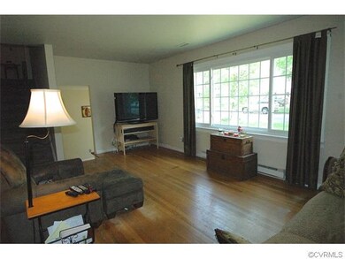 Living room in good flow to the floor plan.