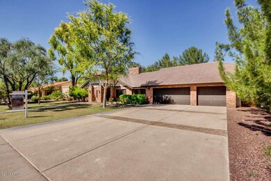 Los Arboles Drive