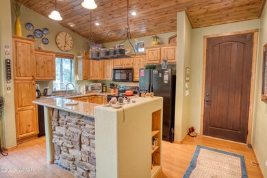 005_Kitchen