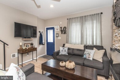 2307 Greenwich St, Philadelphia, PA 19146 - photo 5