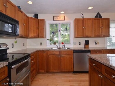 24 Seaside Dr, Jamestown, RI 02835 - photo 6