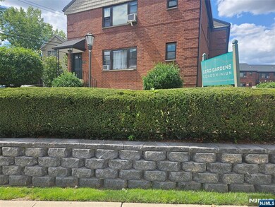 2161 N Central Rd unit A, Fort Lee, NJ 07024 - photo 3