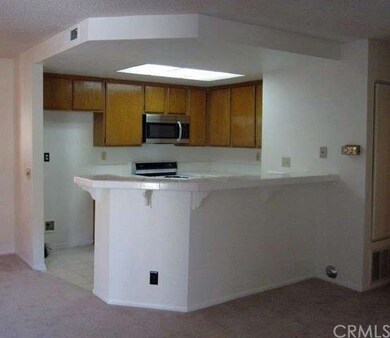Entertaining is fun and easy with the open design 