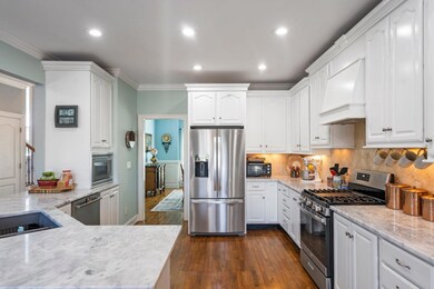 3142 Roundabout Ln, Ooltewah, TN 37363 - photo 5