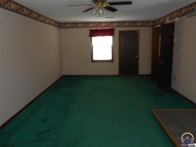 2413 SW Gage Blvd, Topeka, KS 66614 - photo 2