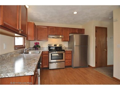65 Tweed St, Cranston, RI 02920 - photo 2