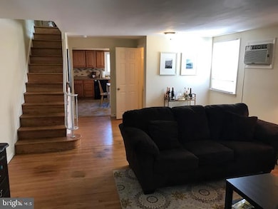 509 Maple St, Conshohocken, PA 19428 - photo 2