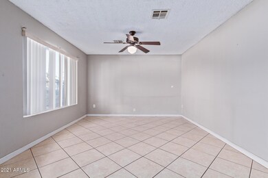 4851 W Palm Ln, Phoenix, AZ 85035 - photo 6