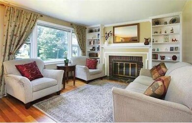 118 Barrett St, Needham, MA 02492 - photo 2