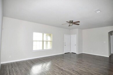 233 Live Oak Ln, Decatur, TX 76234 - photo 4