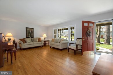 3807 Idle Ct, Bowie, MD 20715 - photo 4