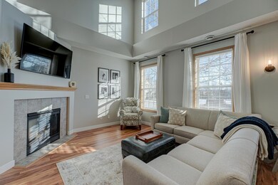 7582 Lower 11th St N, Saint Paul, MN 55128 - photo 5