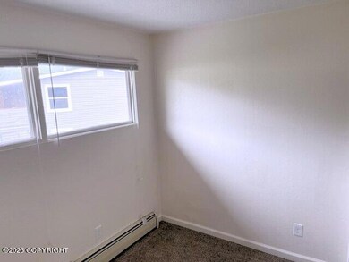 6413 E 14th Ct unit B, Anchorage, AK 99504 - photo 5