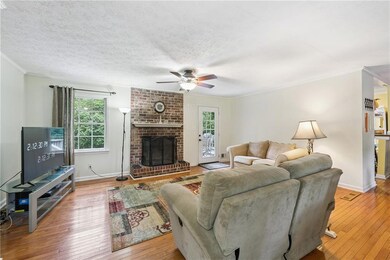 3399 Clair Cir, Marietta, GA 30066 - photo 6