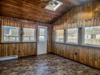 24 Waltham Dr, Nashua, NH 03060 - photo 7