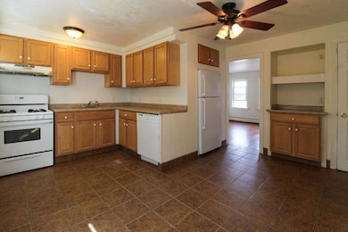 261 263 Roger Williams Ave, East Providence, RI 02916 - photo 3