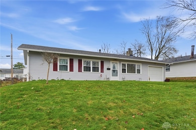 1230 Hemlock Dr, Fairborn, OH 45324 - photo 2