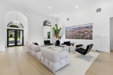 2557 Seminole Cir, West Palm Beach, FL 33409 - photo 2