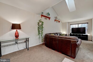 27 Allison Ct unit 1925, Monmouth Junction, NJ 08852 - photo 7