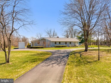 17224 Raven Rocks Rd, Bluemont, VA 20135 - photo 3