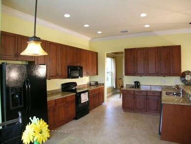 6590 Monterey Point, Naples, FL 34105 - photo 4