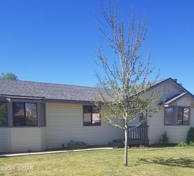 201 N Paloma, Show Low, AZ 85901 - photo 2