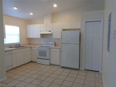 1247 Bacon Ave unit B, Fort Myers, FL 33913 - photo 2