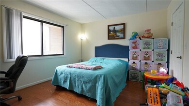 650 E Greenwich Ave unit 3-202, West Warwick, RI 02893 - photo 4