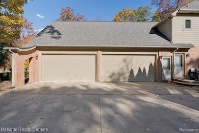 1569 Gleneagles, Highland, MI 48357 - photo 5