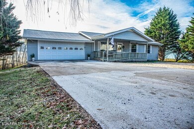 328 Bays Mountain Rd, Knoxville, TN 37920 - photo 2