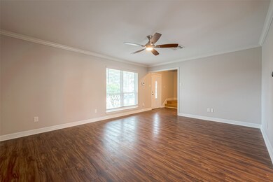 16606 Oxnard Ln, Friendswood, TX 77546 - photo 6