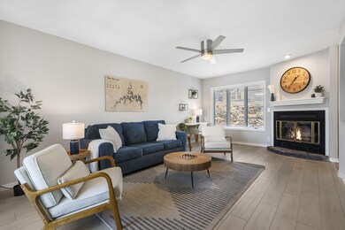 361 Anchors Point Ln unit 305, Kimberling City, MO 65686 - photo 5