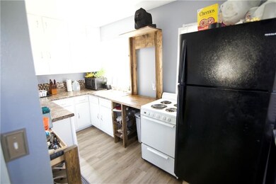 2926 1st St, Des Moines, IA 50313 - photo 4