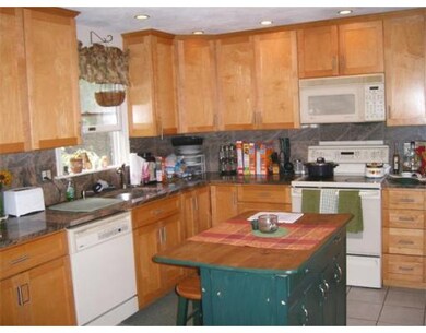 64 Kennedy Dr unit 66, Malden, MA 02148 - photo 4