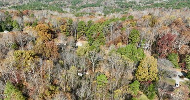 2407 Damascus Church Rd, Chapel Hill, NC 27516 - photo 5