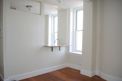 483 Beacon St unit PH6, Boston, MA 02115 - photo 6