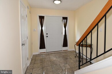 13920 Big Yankee Ln, Centreville, VA 20121 - photo 2