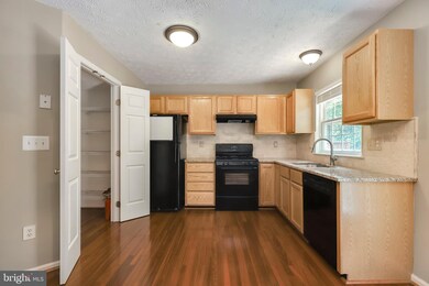 8306 Water Lily Way, Laurel, MD 20724 - photo 7