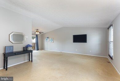 505 Fuselage Ave, Essex, MD 21221 - photo 3