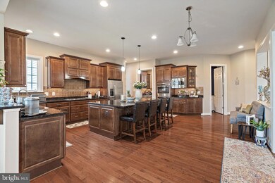 12246 Clifton Point Dr, Clifton, VA 20124 - photo 6