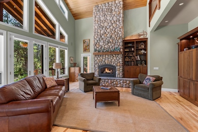 15-Living Room