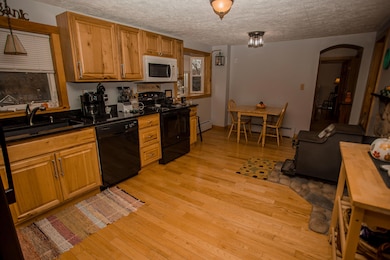 22 Chase Ave, Mexico, ME 04257 - photo 4