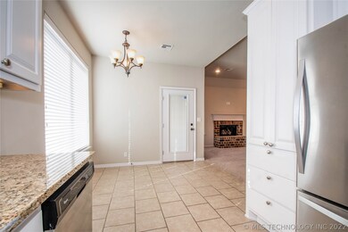 kitchen/dining