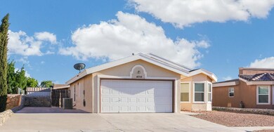 14354 Desert Sage Dr, Horizon City, TX 79928 - photo 3